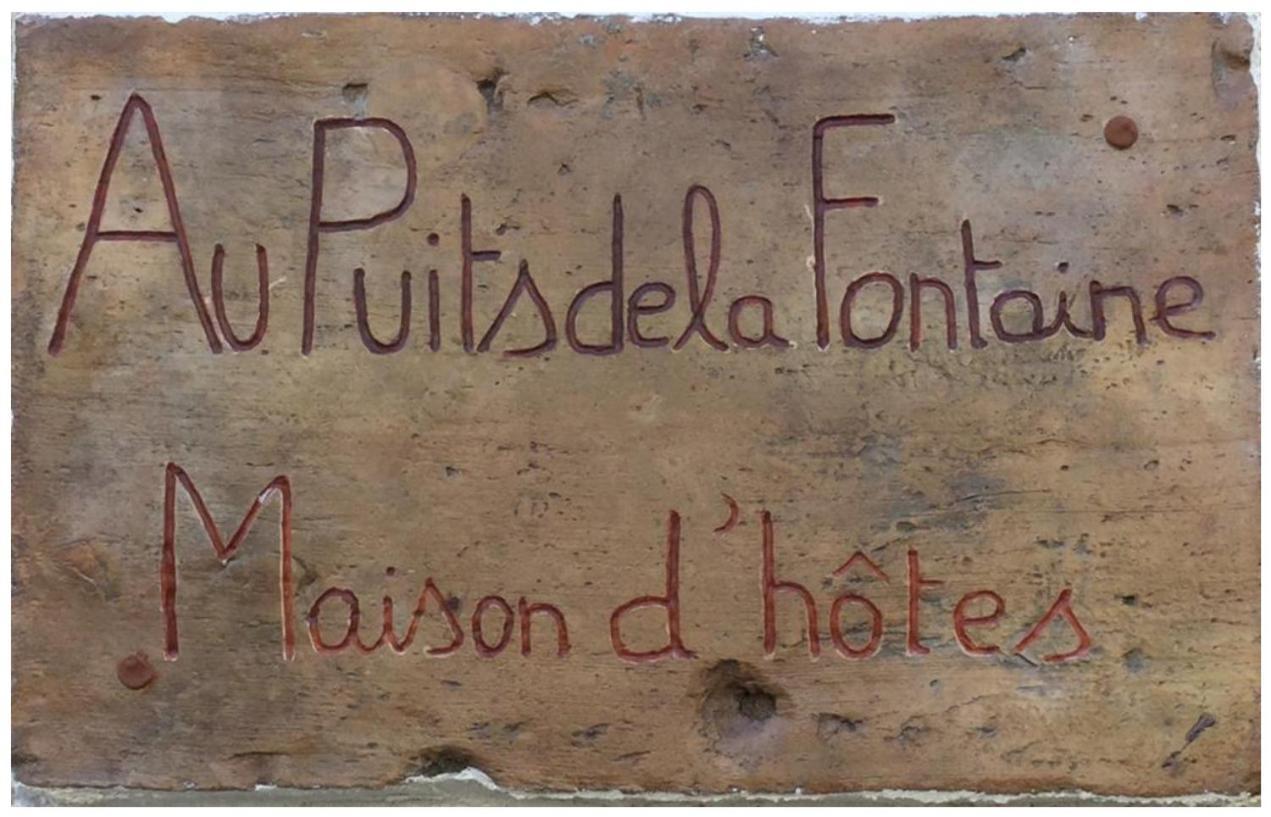 ホテル Au Puits De La Fontaine Tavernes エクステリア 写真