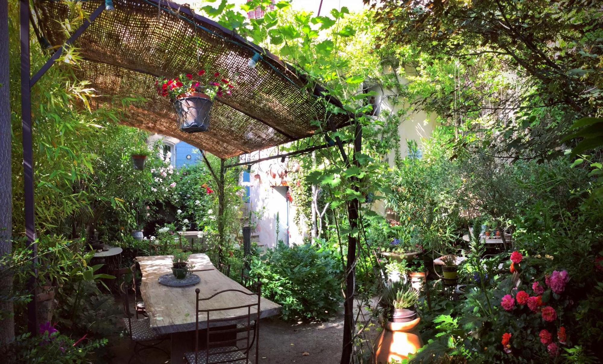 ホテル Au Puits De La Fontaine Tavernes エクステリア 写真