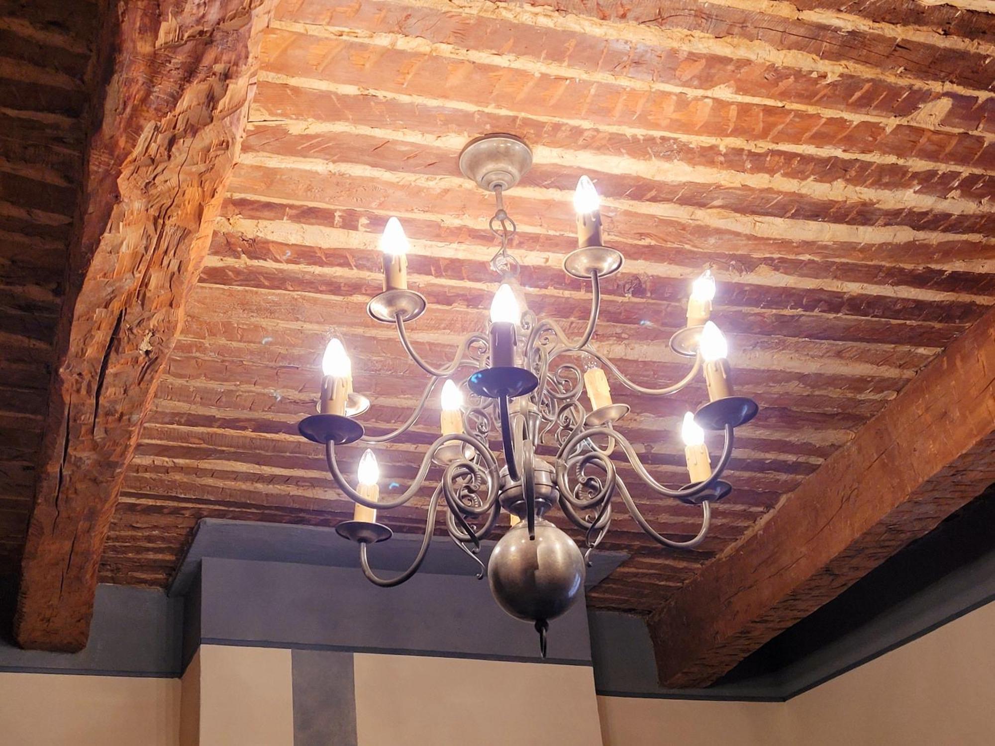 ホテル Au Puits De La Fontaine Tavernes 部屋 写真