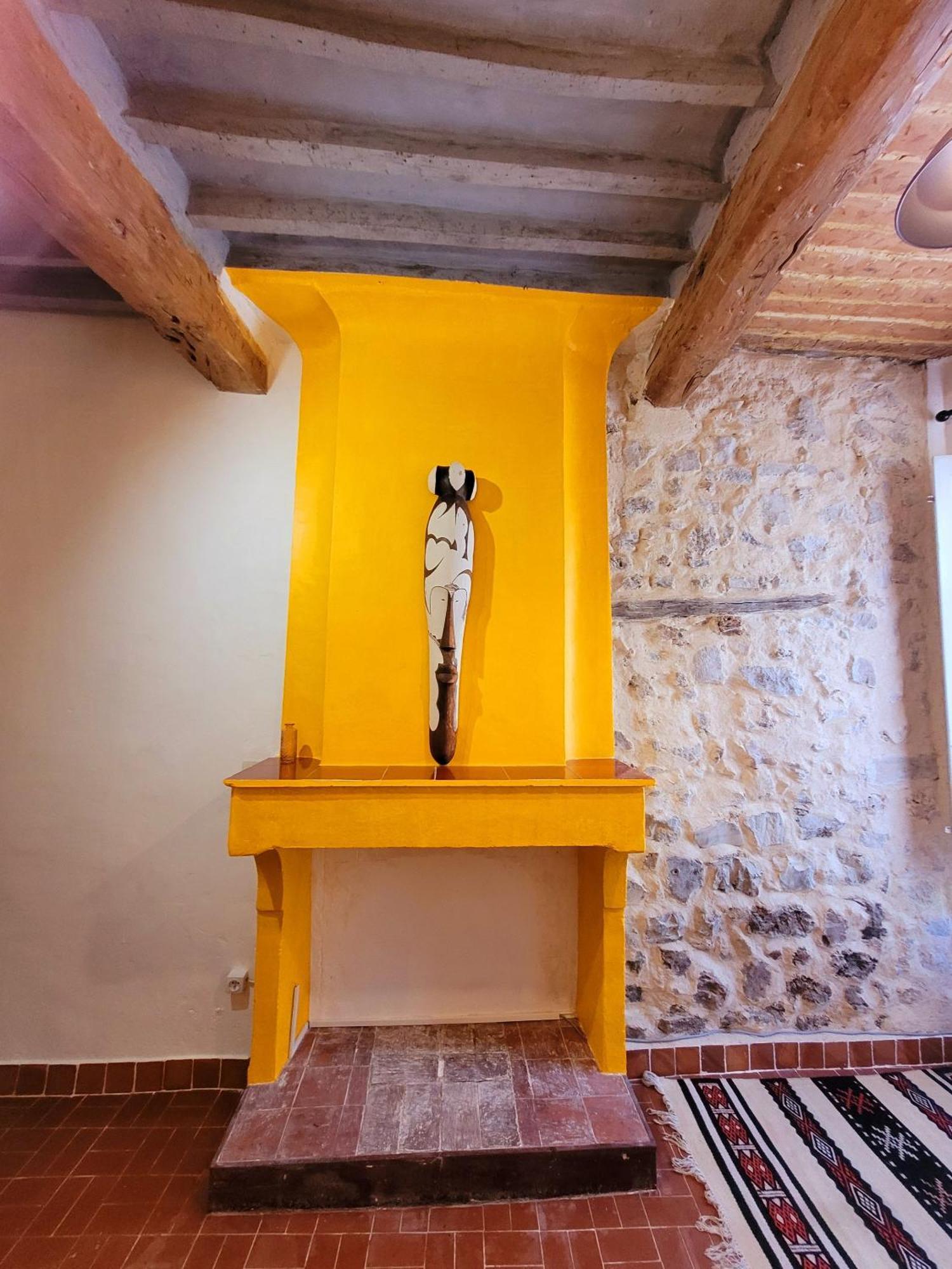 ホテル Au Puits De La Fontaine Tavernes 部屋 写真